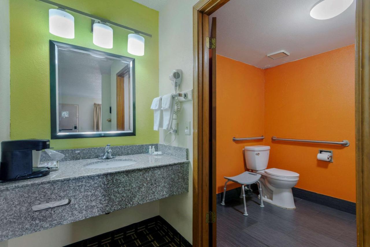 Quality Inn Acworth Exterior photo